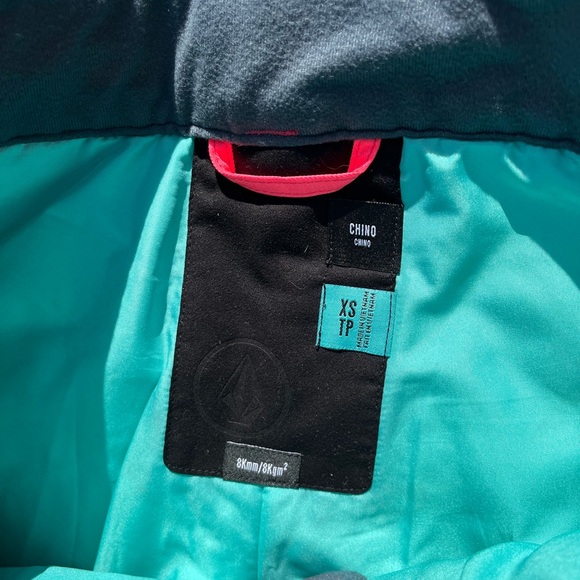 Volcom Hot Pink Insulated Snow Ski Pants Women’s size XS - Picture 4 of 5